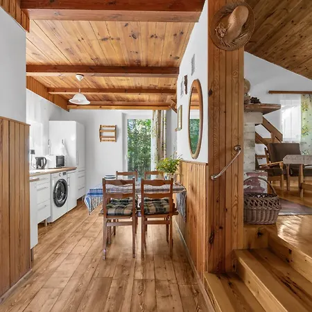 דירה Adamow Family Country Retreat - 75m2, Terrace - By Rentujemy Zazdrosc
