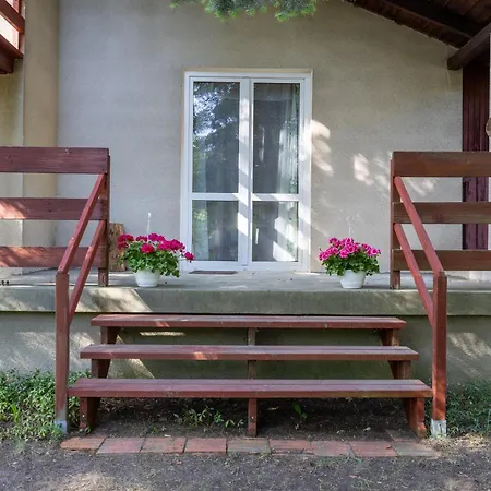 Adamow Family Country Retreat - 75m2, Terrace - By Rentujemy דירה